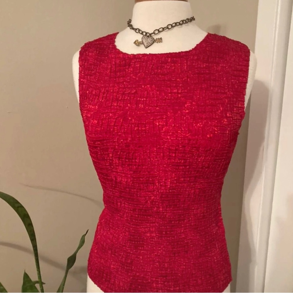 Red vintage top